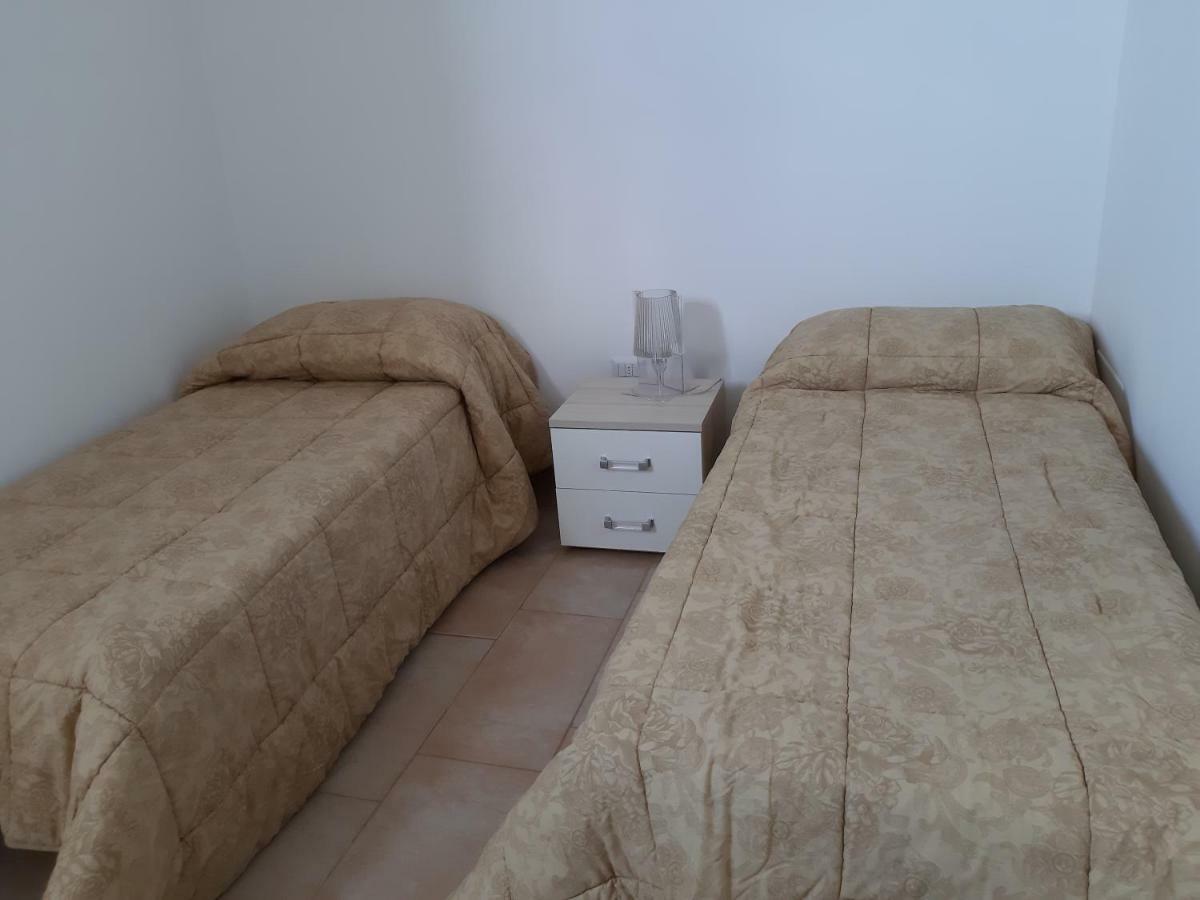 Appartamento Casa Via Dante Leverano Esterno foto